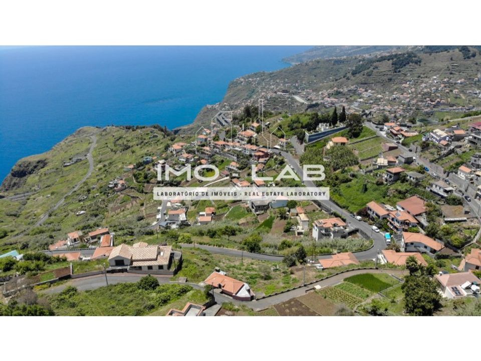 Helårsgrund i Camara de Lobos, Madeira - foto 5