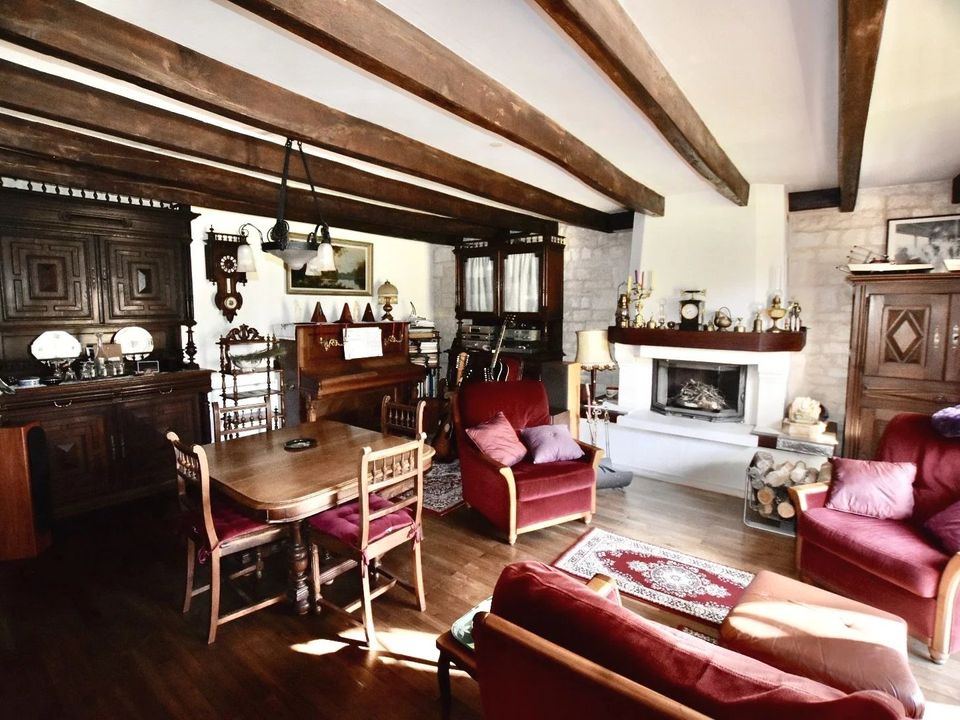 Landsbyhus i Clussais-la-Pommeraie, Deux-Sevres - bilde 4