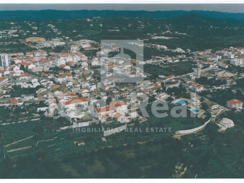 Helårsgrund i Sao Bras de Alportel, Faro - foto 1