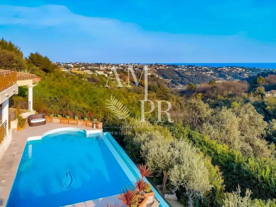 Villa i Saint-Paul-de-Vence, Alpes-Maritimes - foto 1