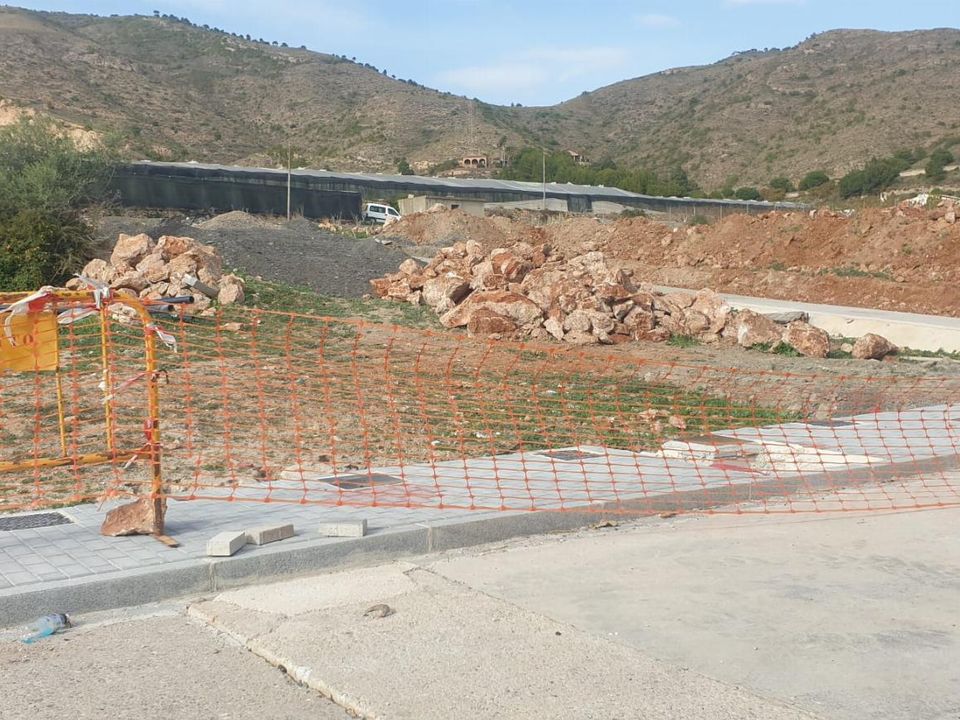 Helårsgrund i Lobres, Granada - foto 4