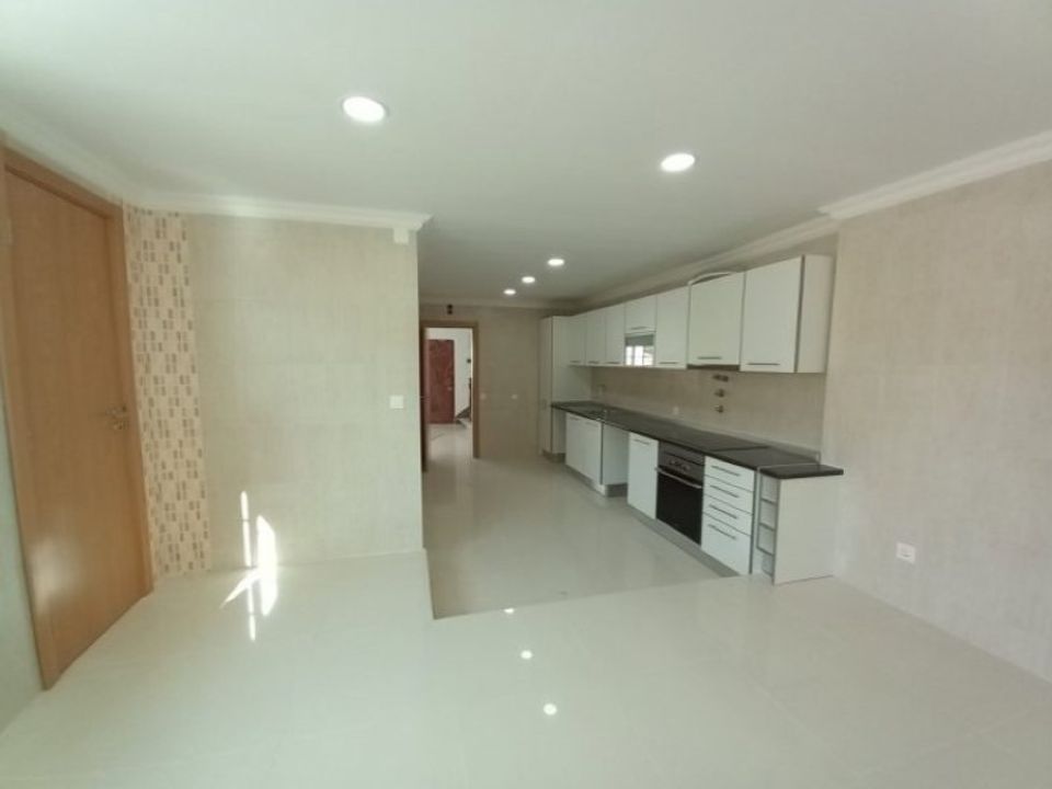 Duplex i Carcavelos, Lisbon - foto 1