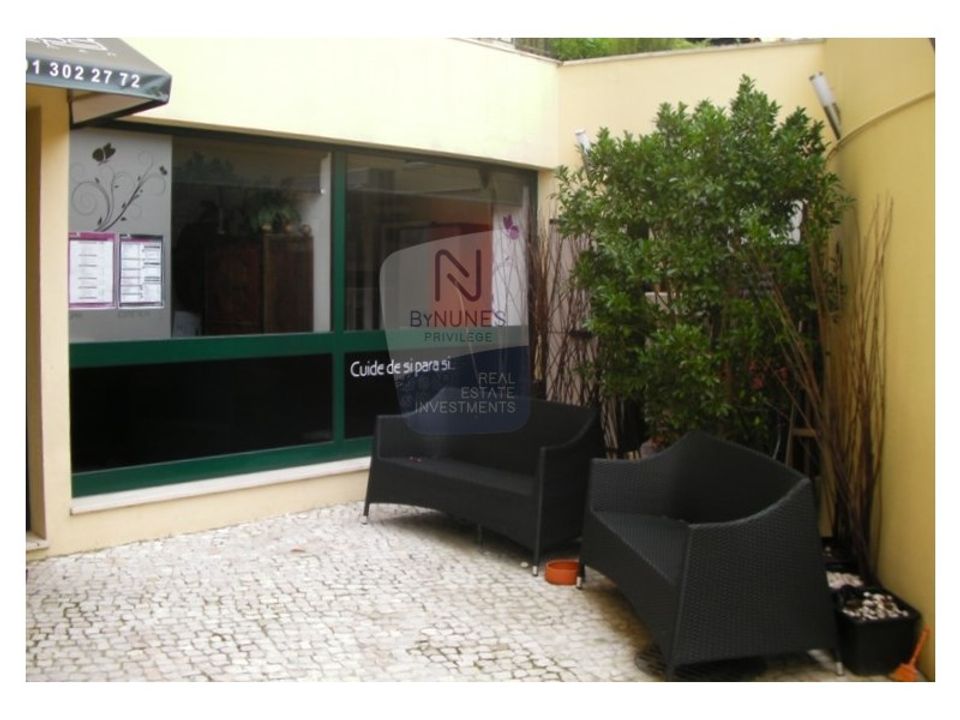 Erhvervsejendom i Carcavelos, Lisbon - foto 4