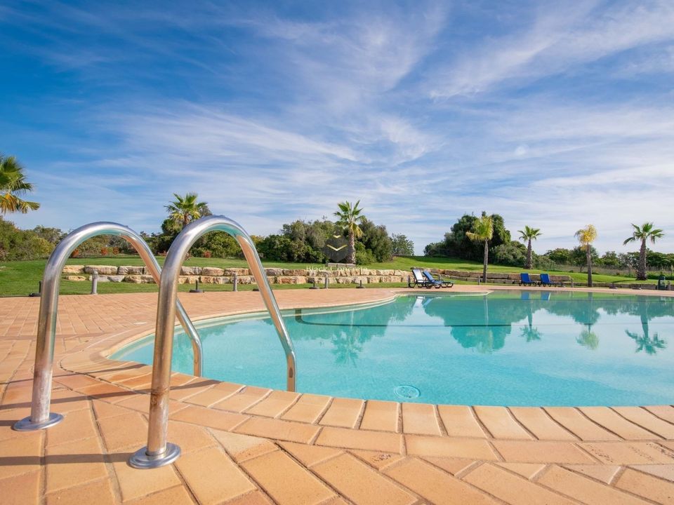 Lejlighed i Estombar, Faro - foto 1