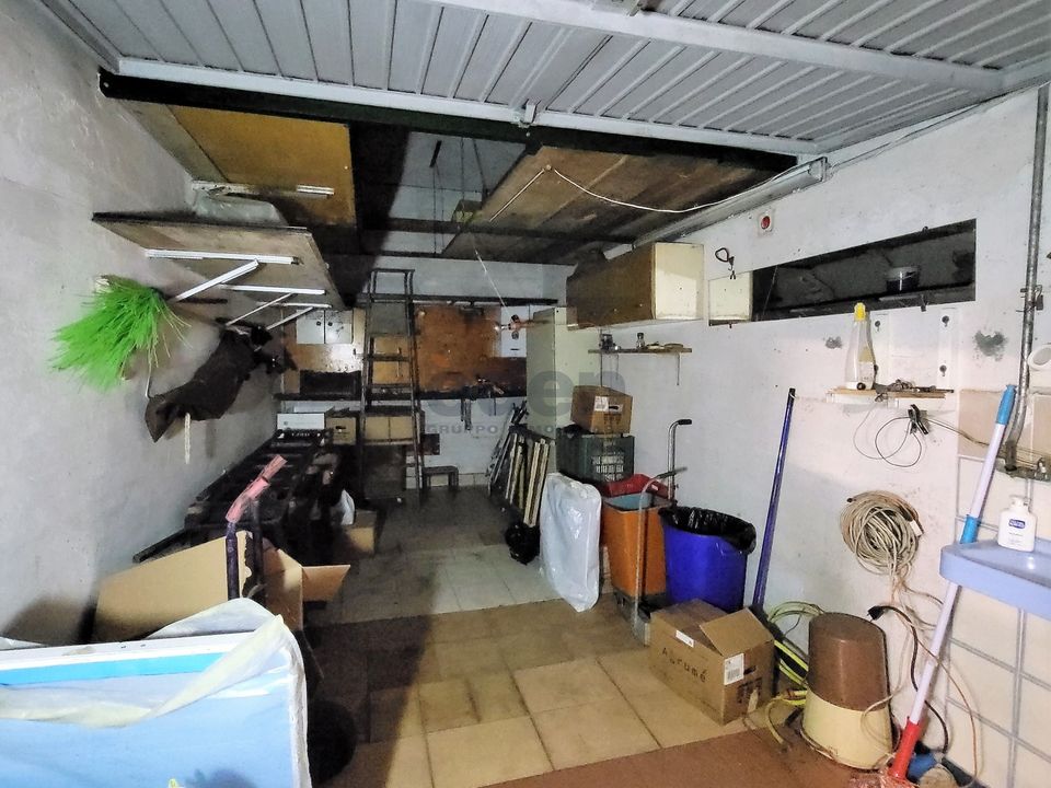 Garaż: Modena, Modena – zdjęcie 5