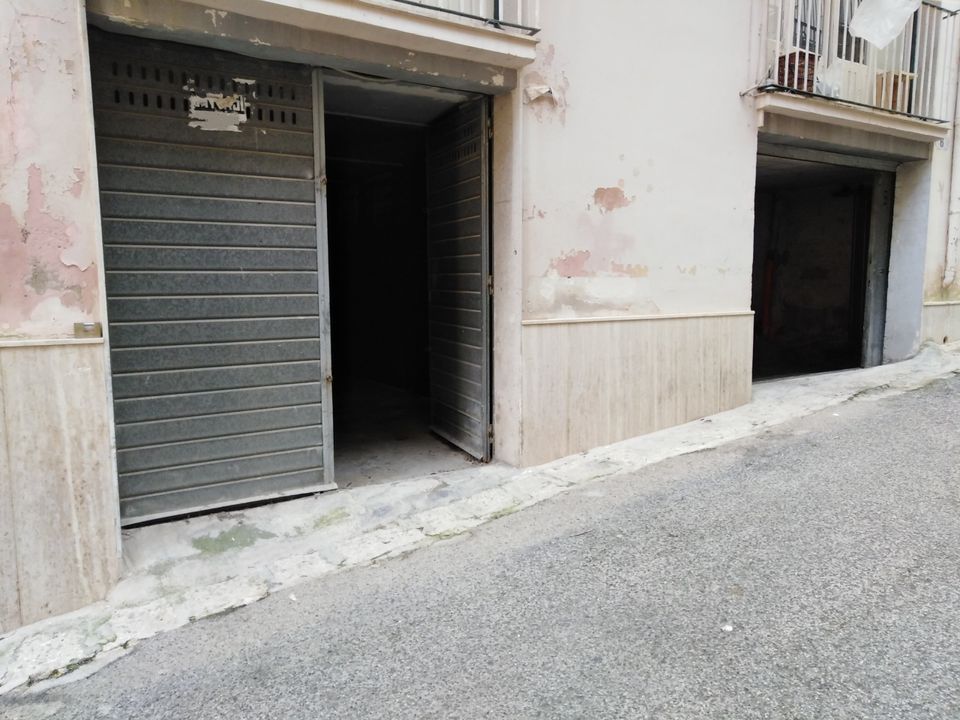 Garage i Ragusa, Ragusa - foto 2