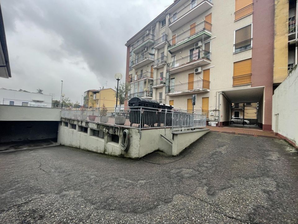 Propriedade comercial em Novara, Novara - foto 1