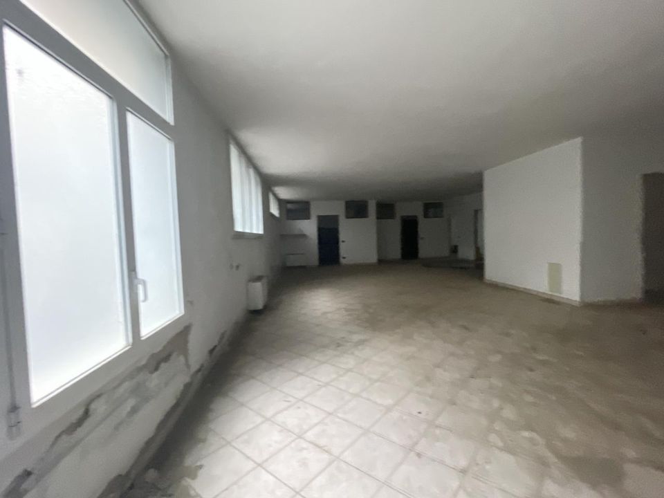 Propriedade comercial em Novara, Novara - foto 5