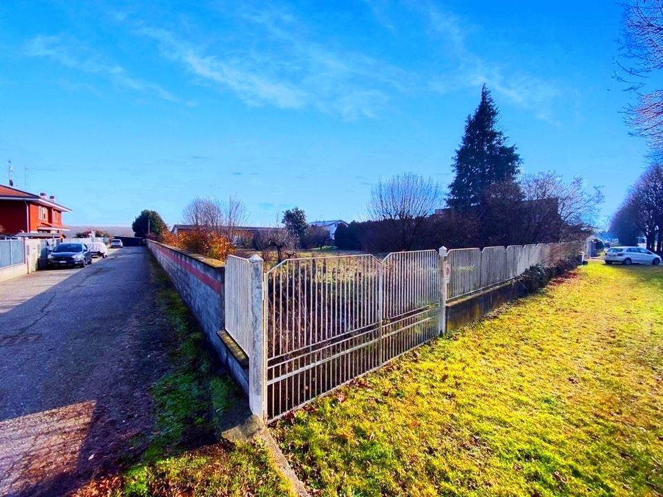 Propriedade comercial em Caltignaga, Novara - foto 2