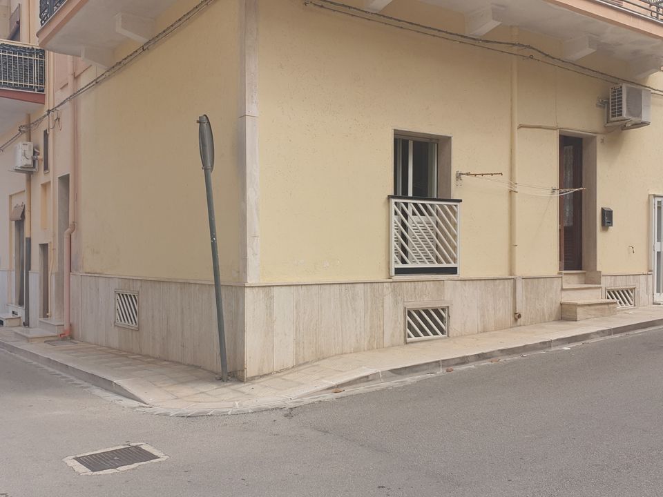 Villa i Grottaglie, Taranto - bilde 1