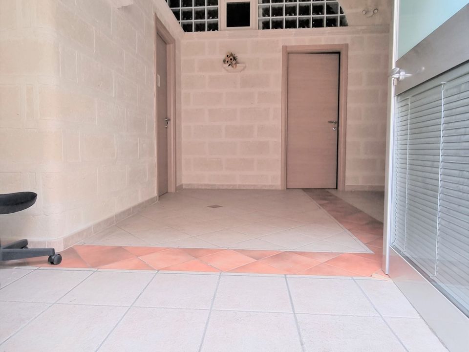 Erhvervsejendom i Grottaglie, Taranto - foto 2