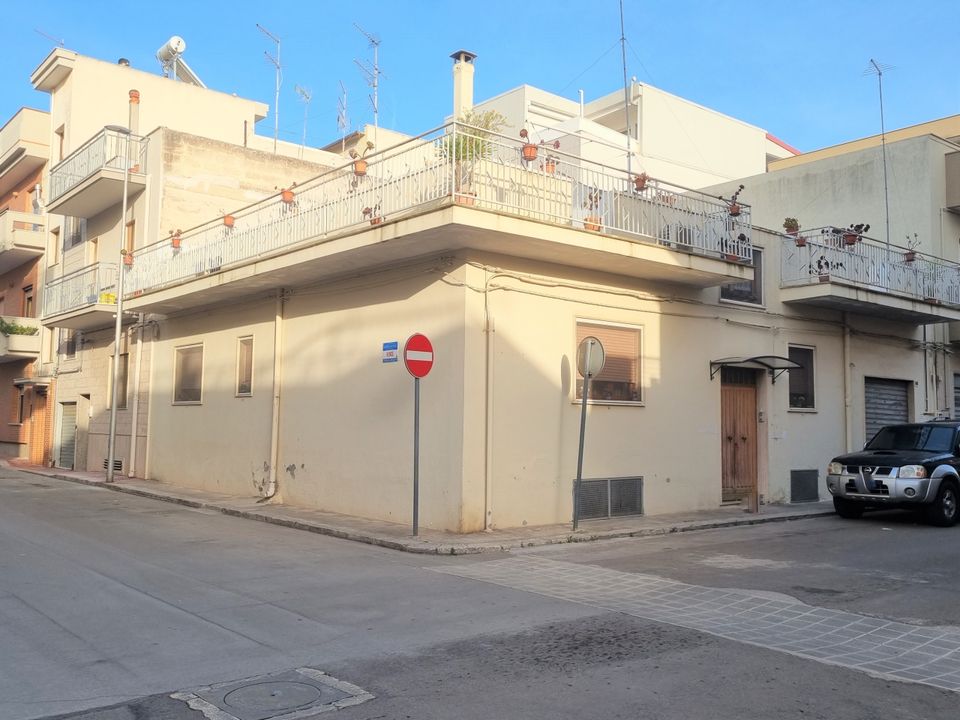 Villa i Grottaglie, Taranto - bilde 1