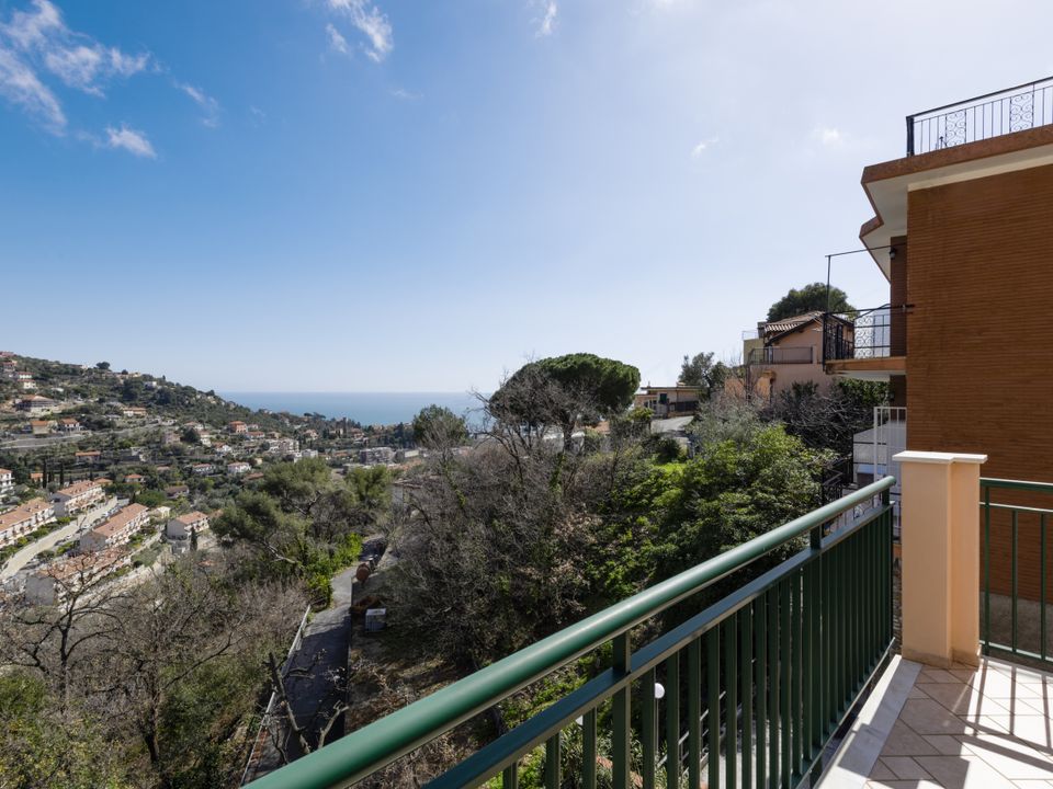 Lejlighed i Alassio, Savona - foto 2
