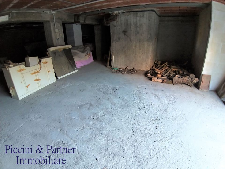 Garage i Castiglione del Lago, Perugia - foto 4