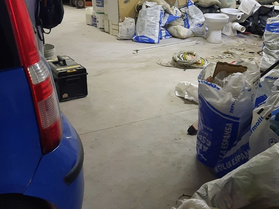 Garage in Morlupo, Rome - photo 4