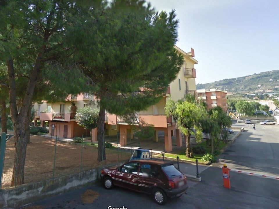 Garage i Taggia, Imperia - foto 1