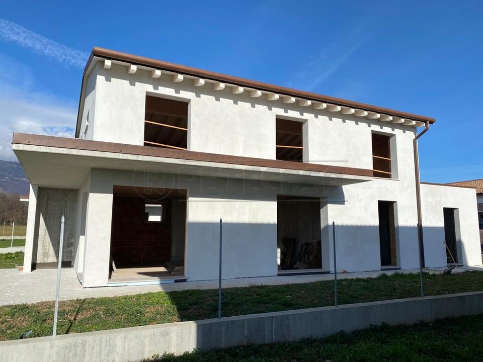 Byhus i San Zenone degli Ezzelini, Treviso - foto 1