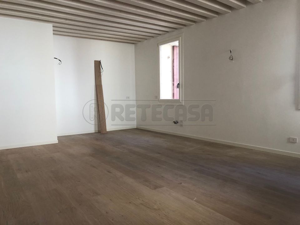 Lejlighed i Bassano del Grappa, Vicenza - foto 1