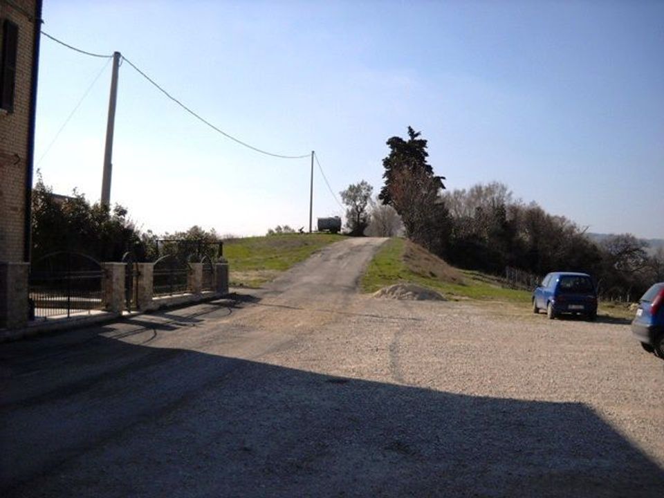 Helårsgrund i Castorano, Ascoli Piceno - foto 4