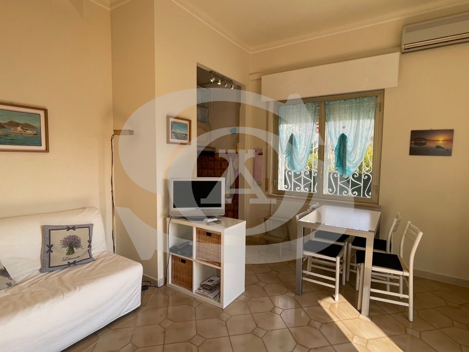 Lägenhet i Ospedaletti, Imperia - foto 4