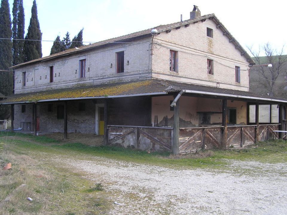 Erhvervsejendom i Montefiore dell'Aso, Ascoli Piceno - foto 4