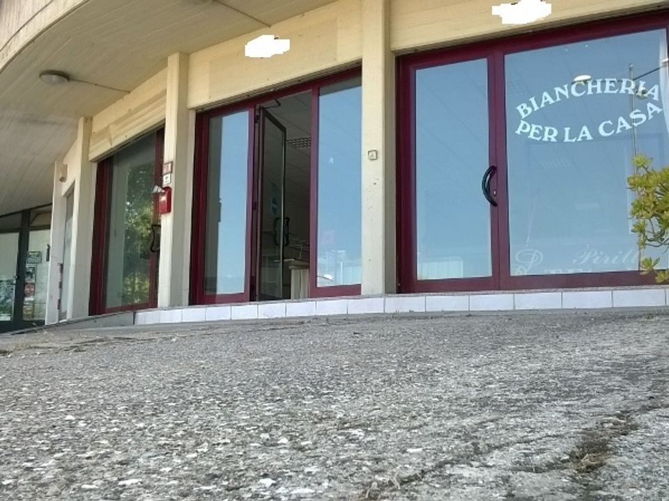 Propriedade comercial em Monteprandone, Ascoli Piceno - foto 2