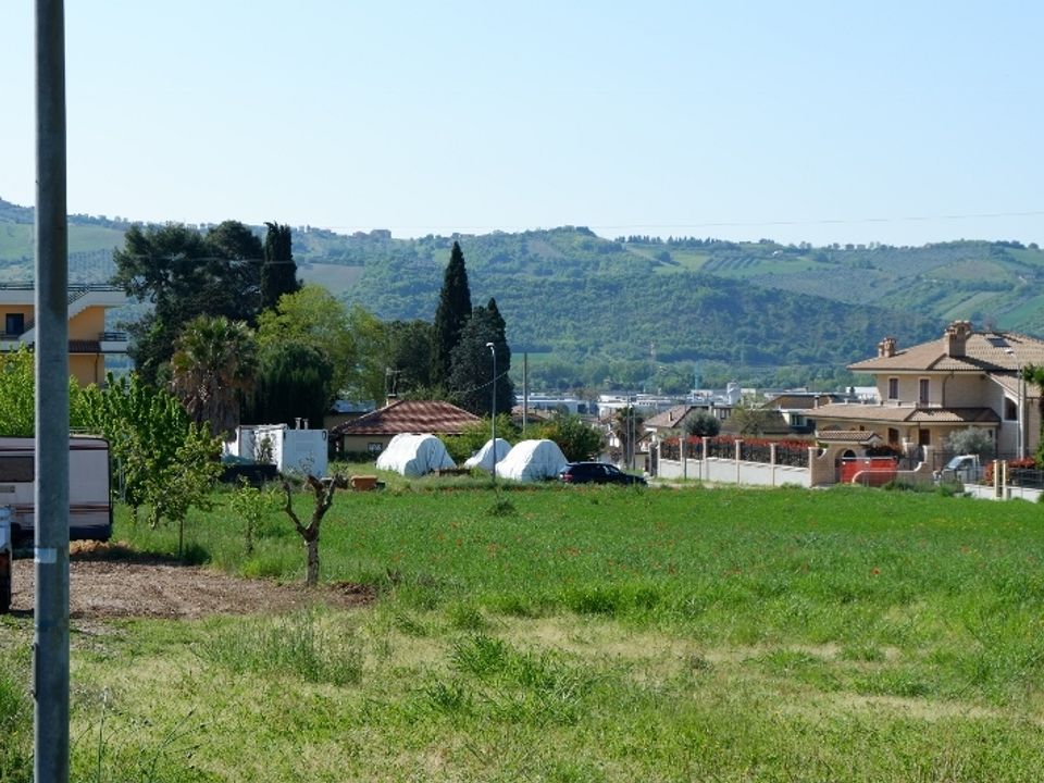 Helårsgrund i Monteprandone, Ascoli Piceno - foto 2