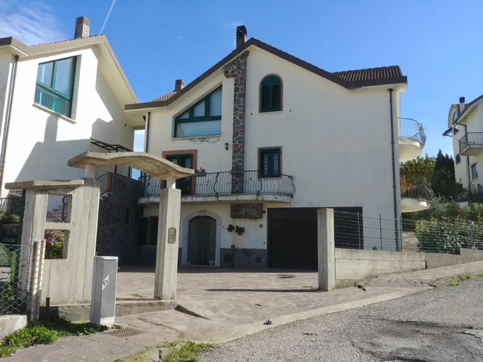 Byhus i San Fele, Potenza - foto 2