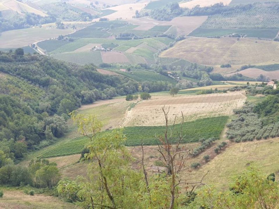 Erhvervsejendom i Carassai, Ascoli Piceno - foto 3