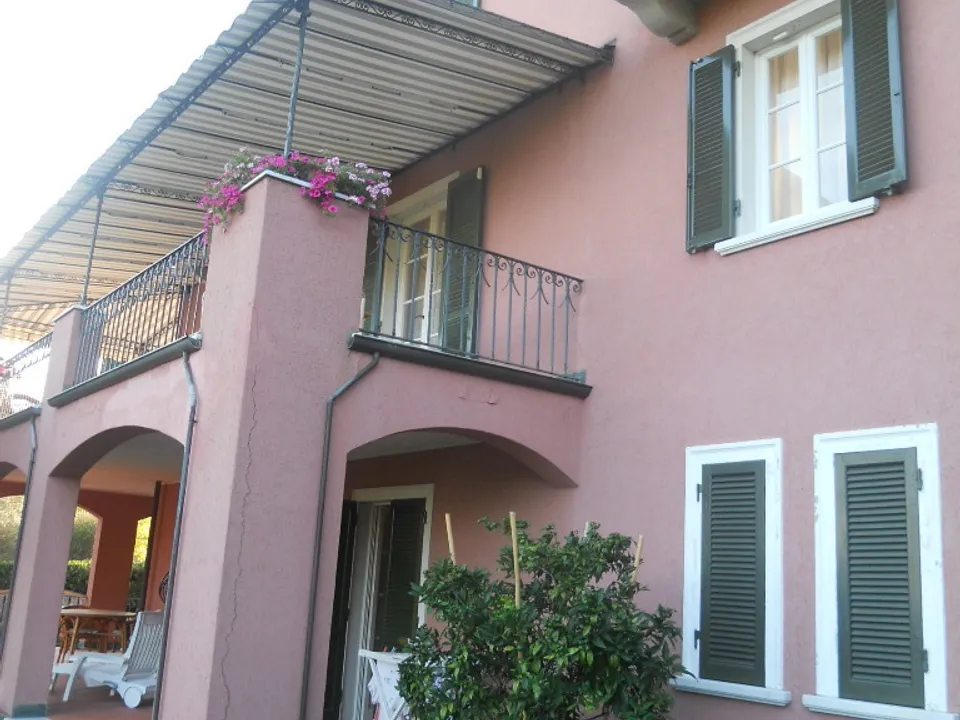 Villa i Castelnuovo Magra, La Spezia - foto 1