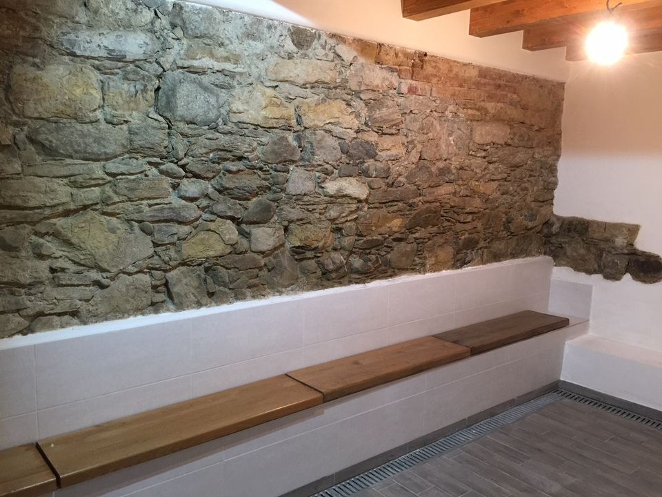 Erhvervsejendom i Castelnuovo Magra, La Spezia - foto 1