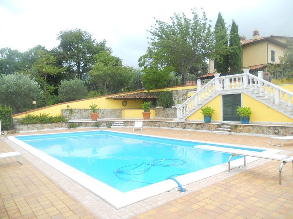 Villa i Castelnuovo Magra, La Spezia - foto 1