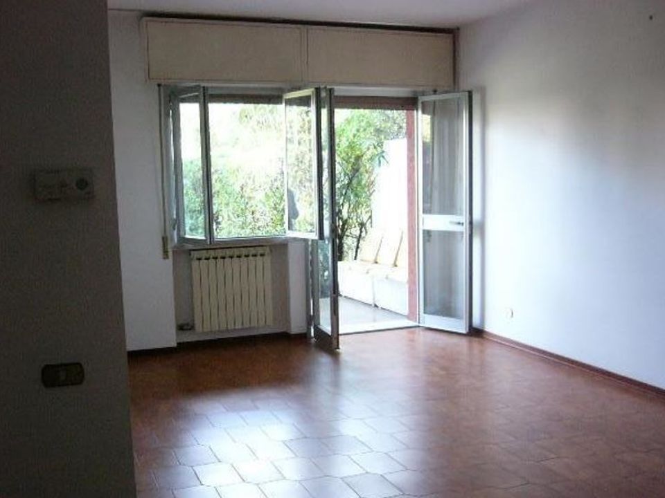 Lejlighed i Carrara, Massa and Carrara - foto 3
