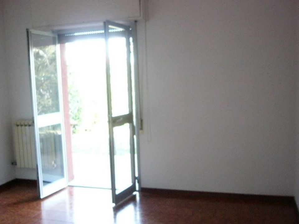 Lejlighed i Carrara, Massa and Carrara - foto 4
