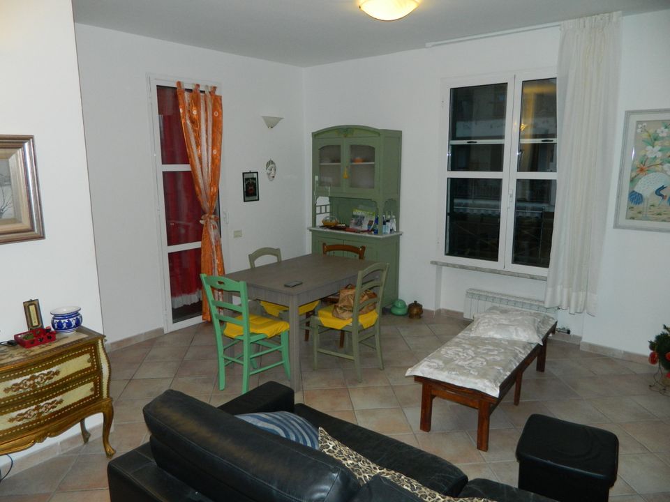 Lejlighed i Fosdinovo, Massa and Carrara - foto 1