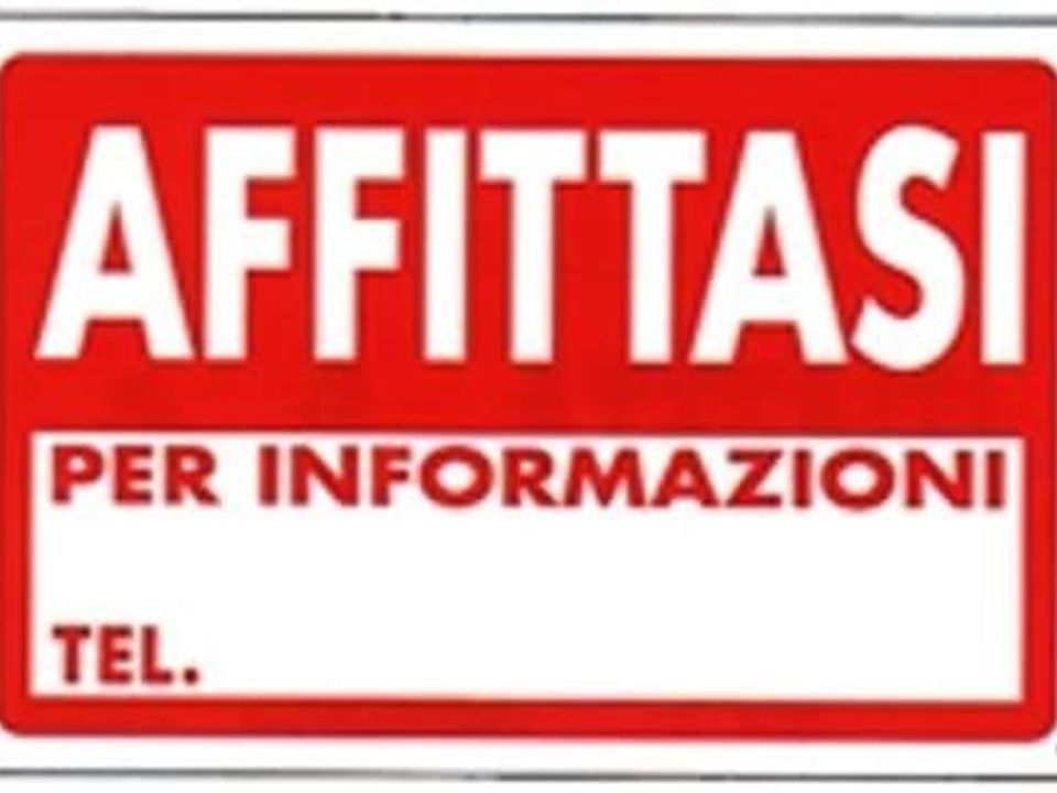 Erhvervsejendom i Carrara, Massa and Carrara - foto 1
