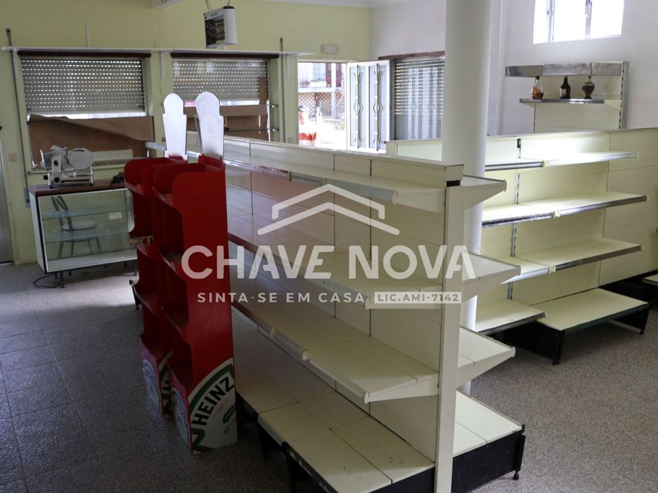 Erhvervsejendom i Aveiro, Aveiro - foto 2