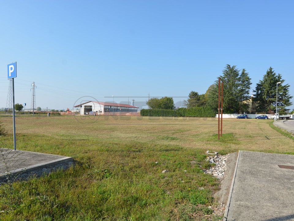 Helårsgrund i Chiopris-Viscone, Udine - foto 4