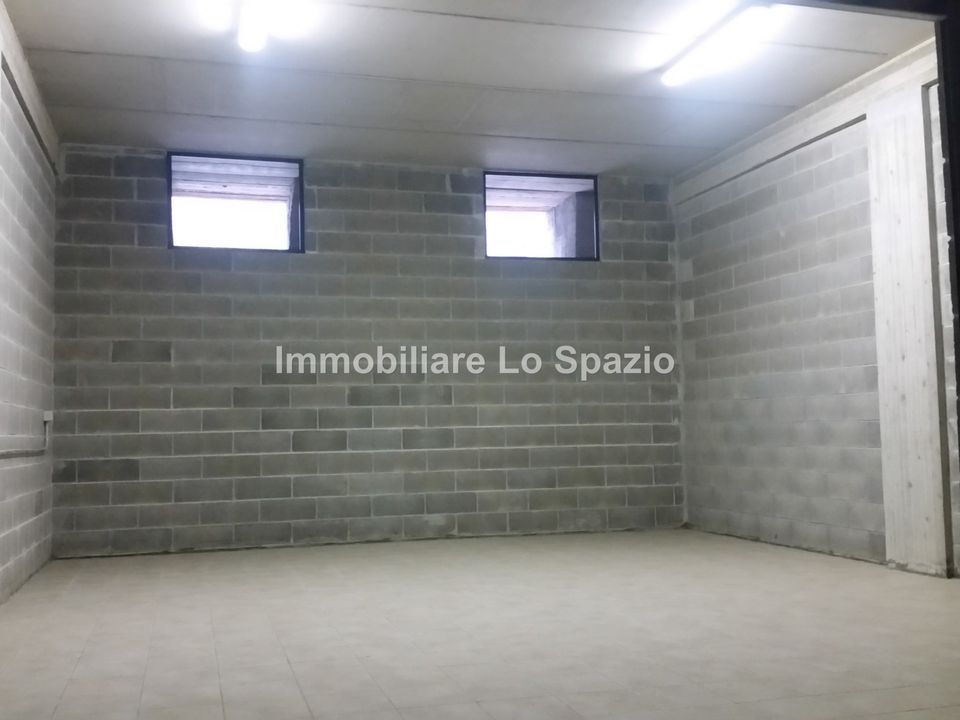 Garage i Andora, Savona - foto 1
