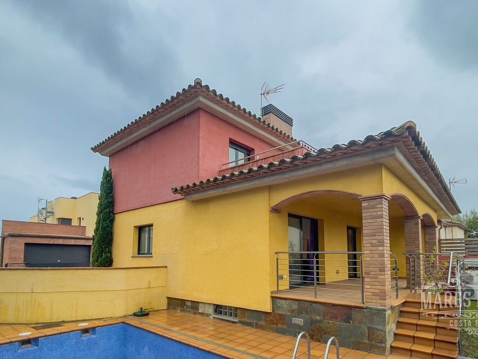 Villa i L'Escala, Gerona - foto 1