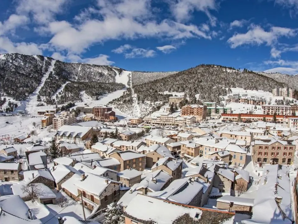 Villa Les Angles, Pyrenees-Orientales - foto 1