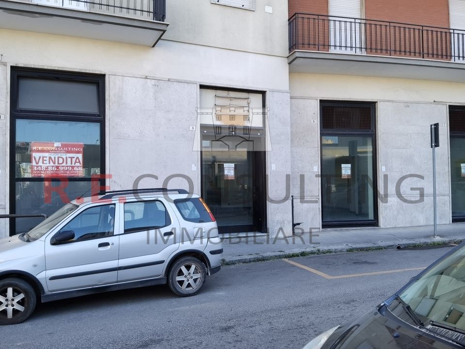 Erhvervsejendom i Martina Franca, Taranto - foto 3