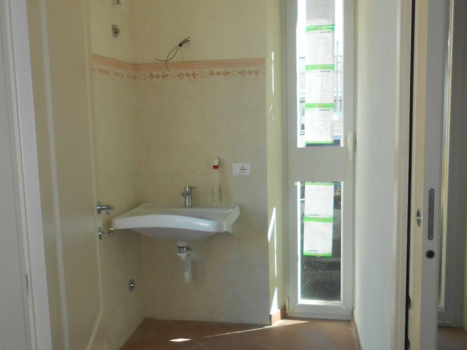 Erhvervsejendom i Lucca, Lucca - foto 4