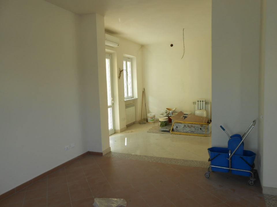 Erhvervsejendom i Lucca, Lucca - foto 5