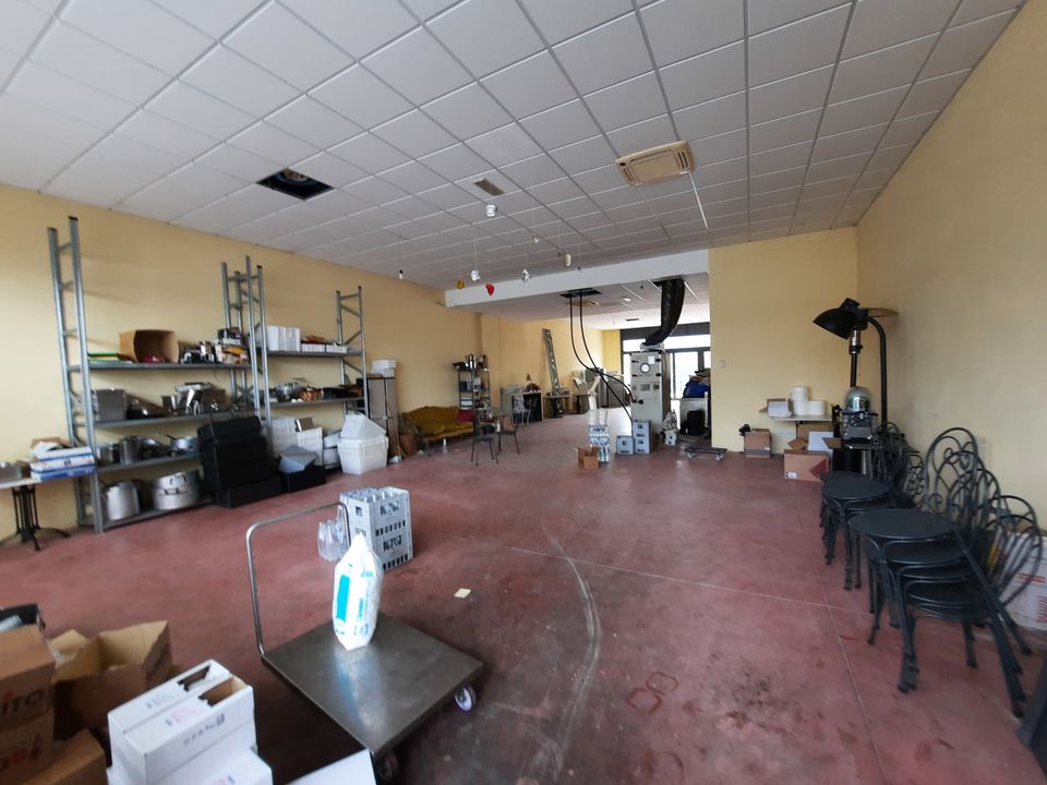 Commercial property in Lucca, Lucca - photo 3