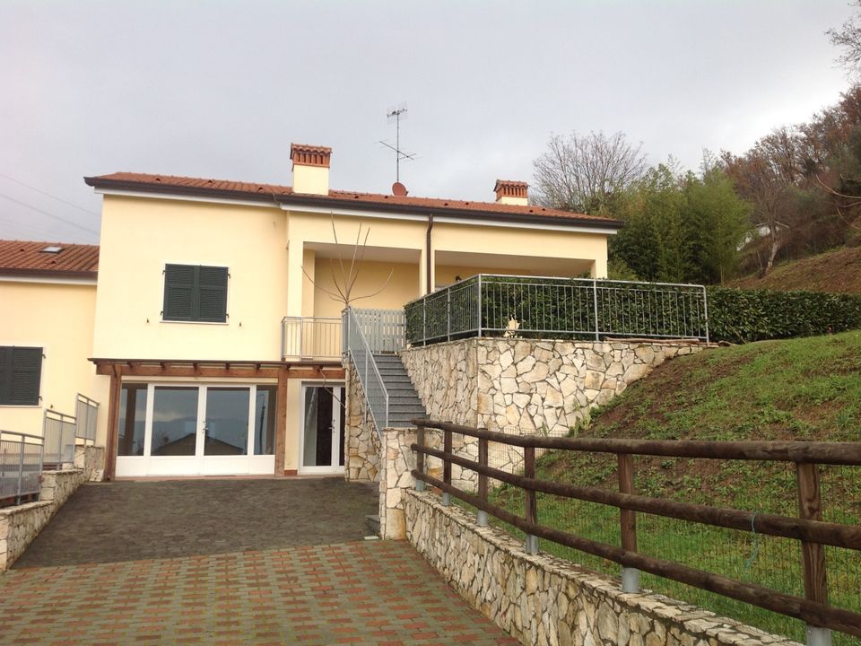 Byhus i Sarzana, La Spezia - foto 1
