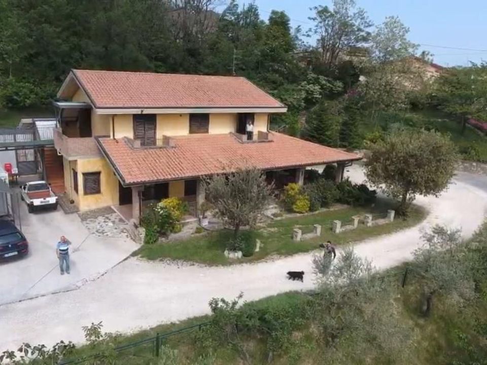 L'establiment comercial a Farindola, Pescara - foto 2