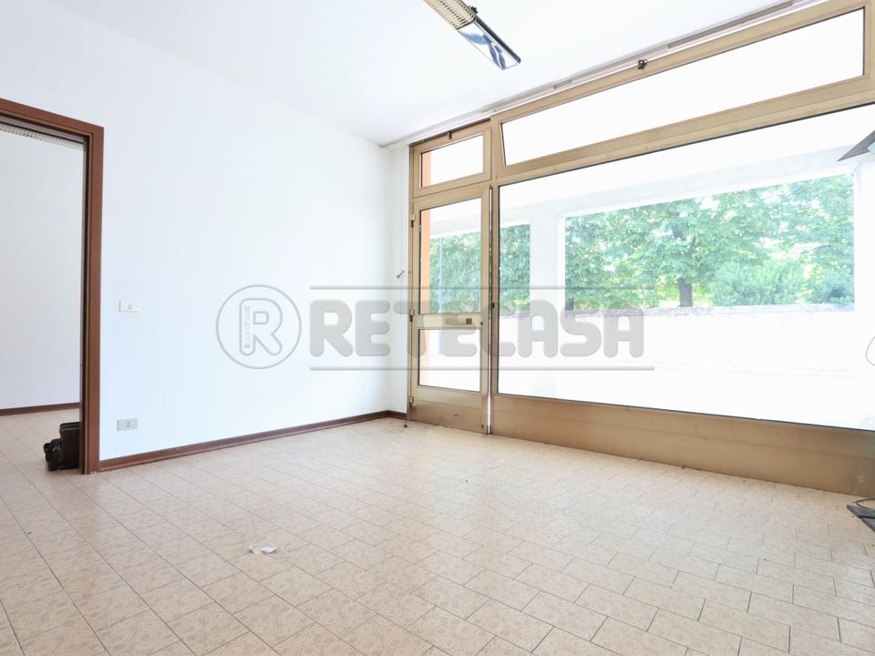 Erhvervsejendom i Castegnero, Vicenza - foto 1