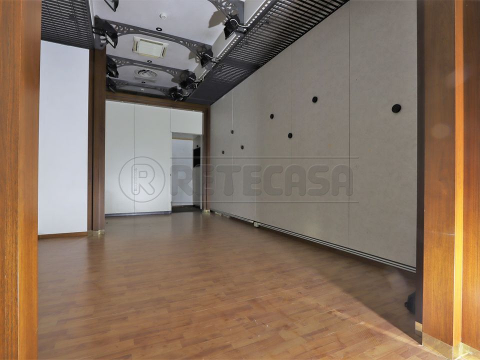 Erhvervsejendom i Torri di Quartesolo, Vicenza - foto 3