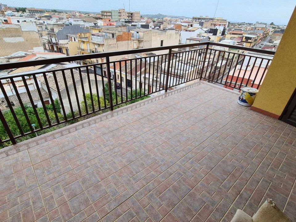 Lejlighed i Floridia, Siracusa - foto 1